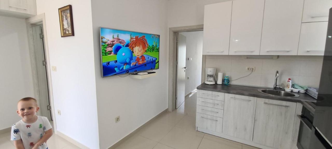 Guest House Ugljevarevic Budva Eksteriør billede