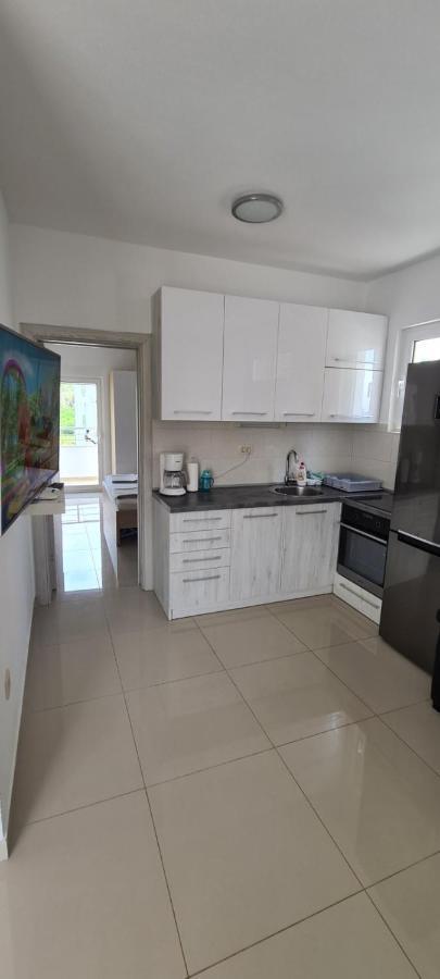 Guest House Ugljevarevic Budva Eksteriør billede