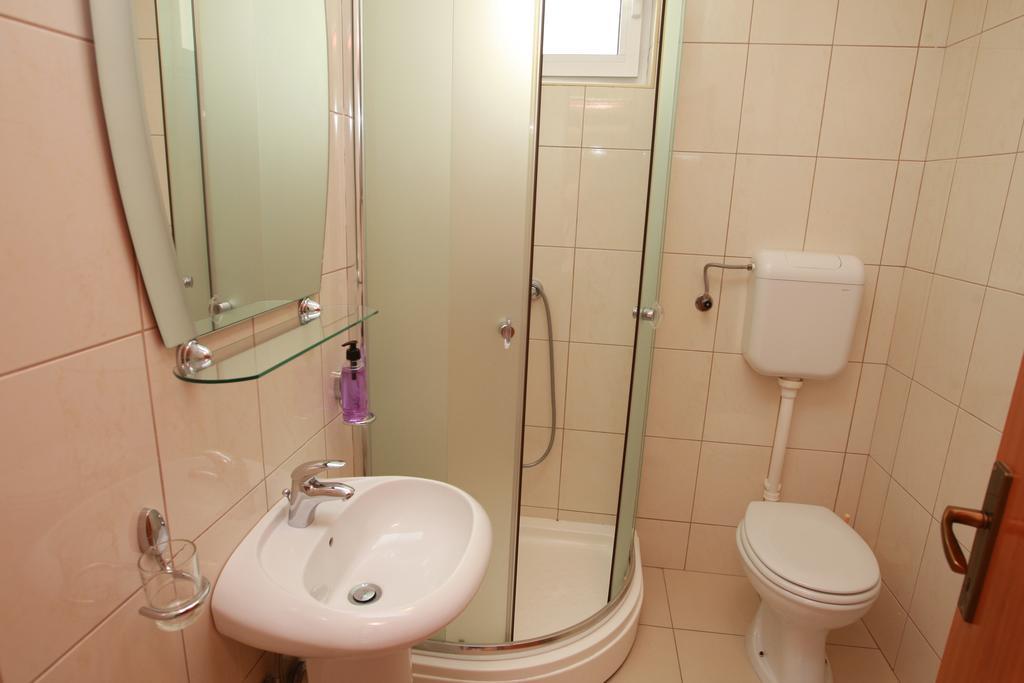 Guest House Ugljevarevic Budva Værelse billede