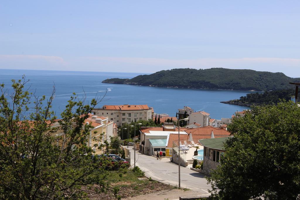Guest House Ugljevarevic Budva Eksteriør billede