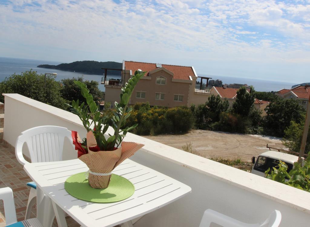 Guest House Ugljevarevic Budva Eksteriør billede