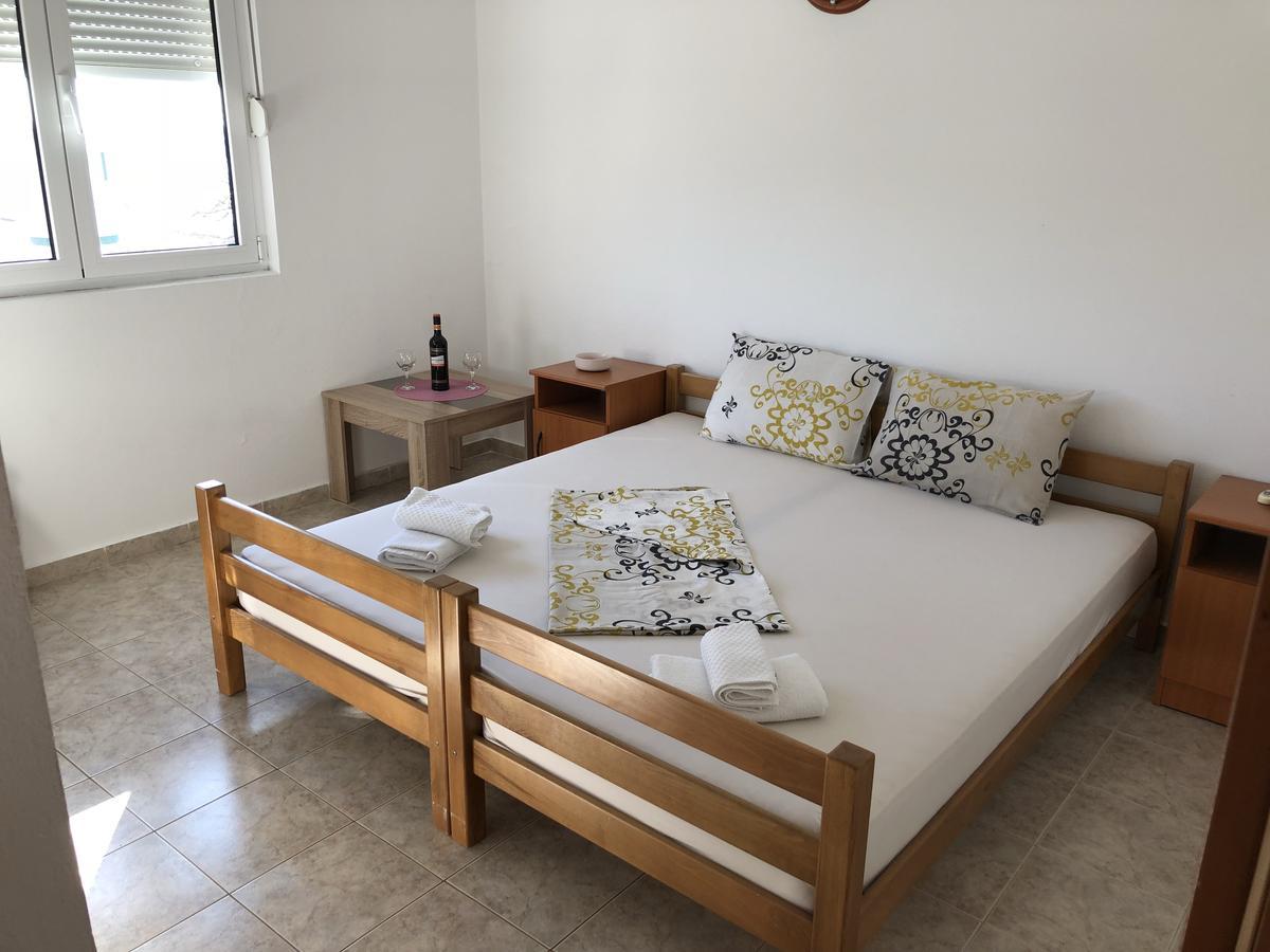 Guest House Ugljevarevic Budva Eksteriør billede